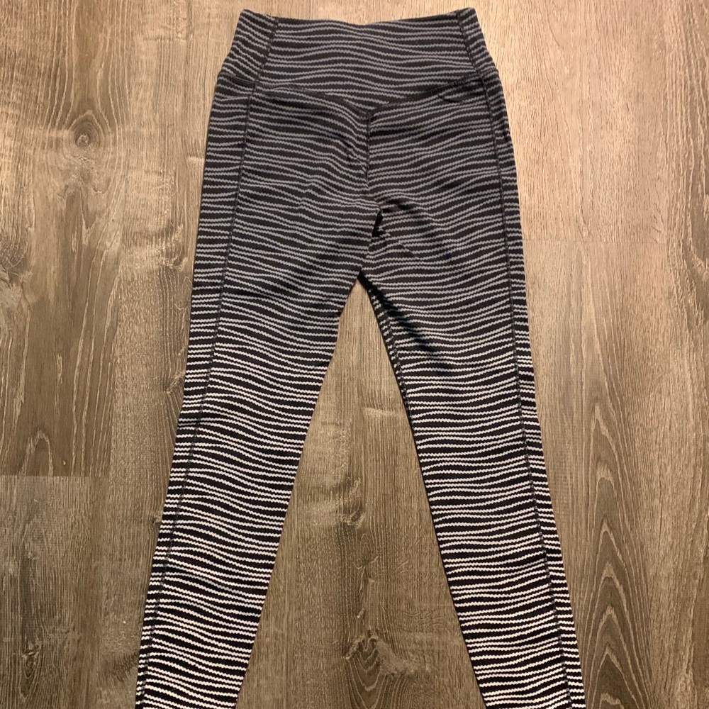 Nike pri dirt fit running/ training leggings